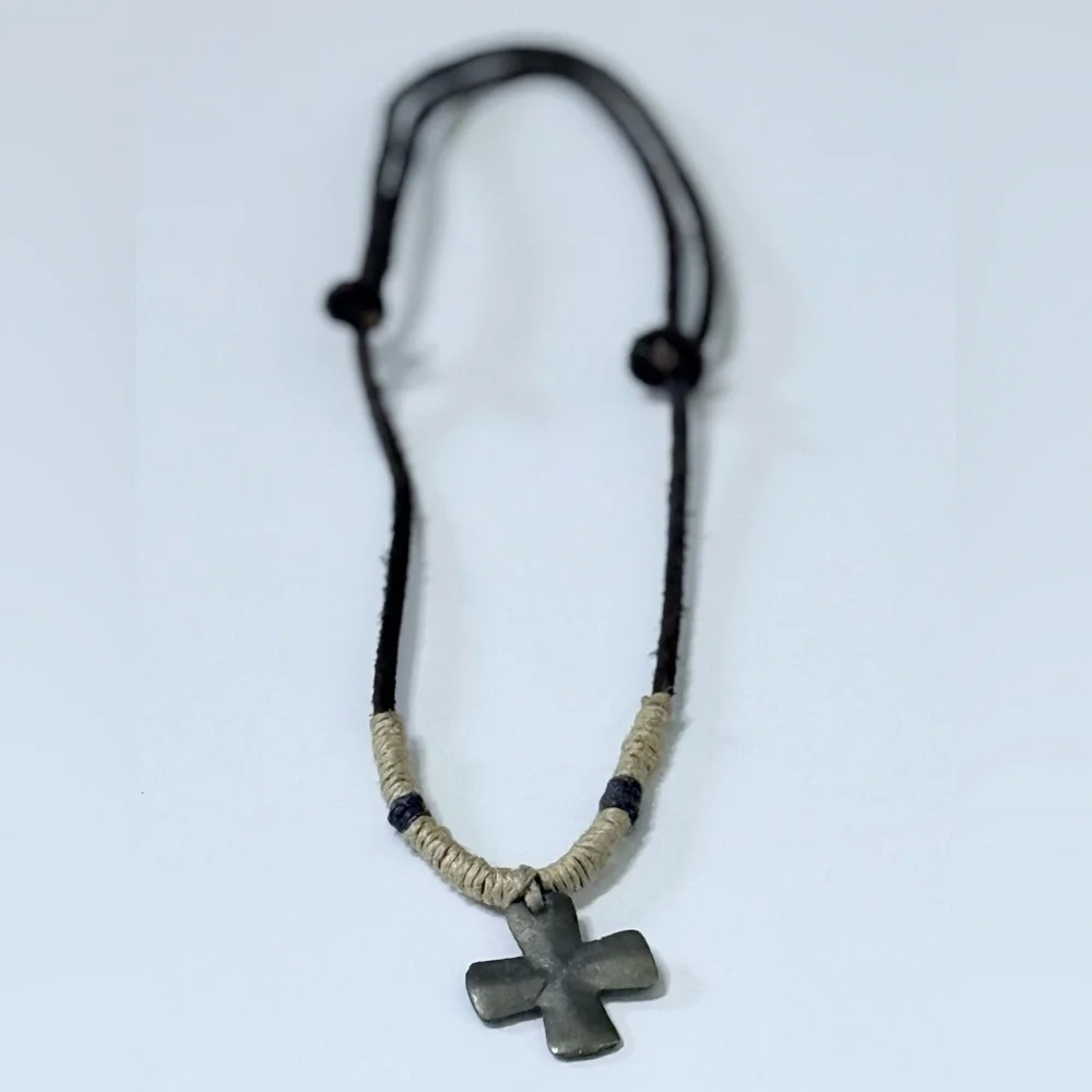 🌟Earth Elements Rustic Cross Pendant Necklace